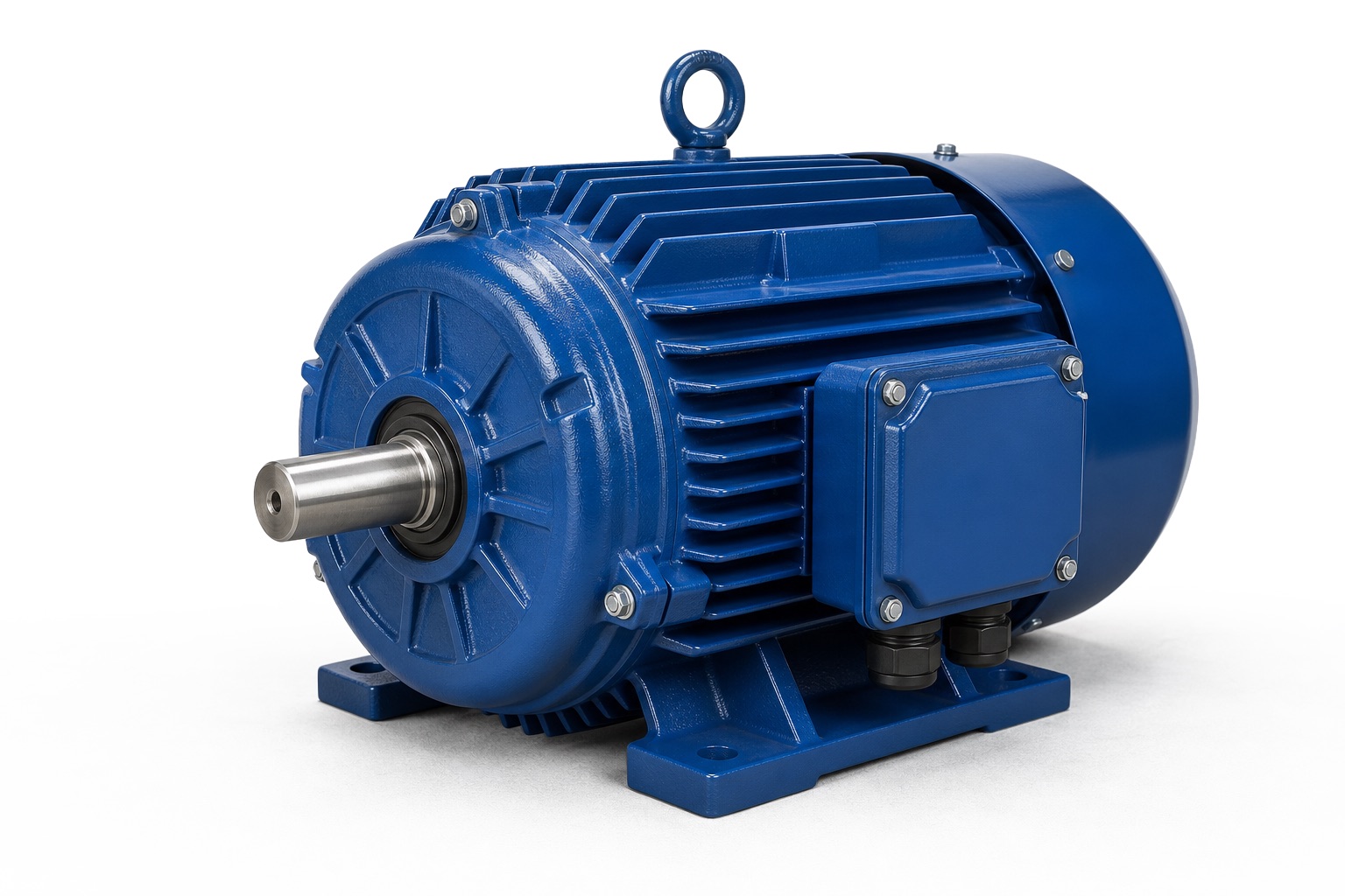 Motor elétrico em manutenção na oficina da Eletro Técnica Mirassol
